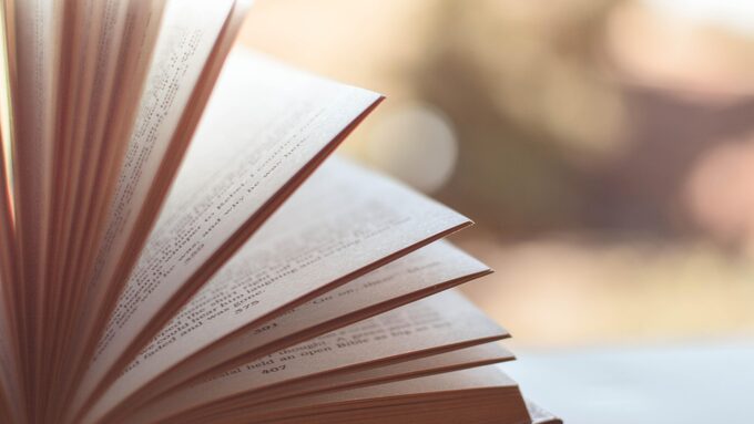 pexels-book-1283865_1920.jpg